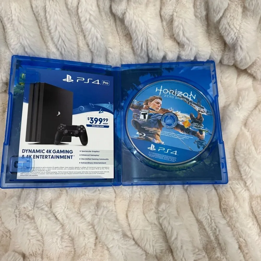 Horizon Zero Dawn Sony PlayStation 4 PS4 Game Disc Case Complete